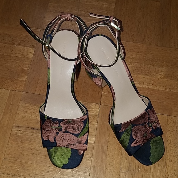 Zara sandals *NWOT* - Picture 6 of 8